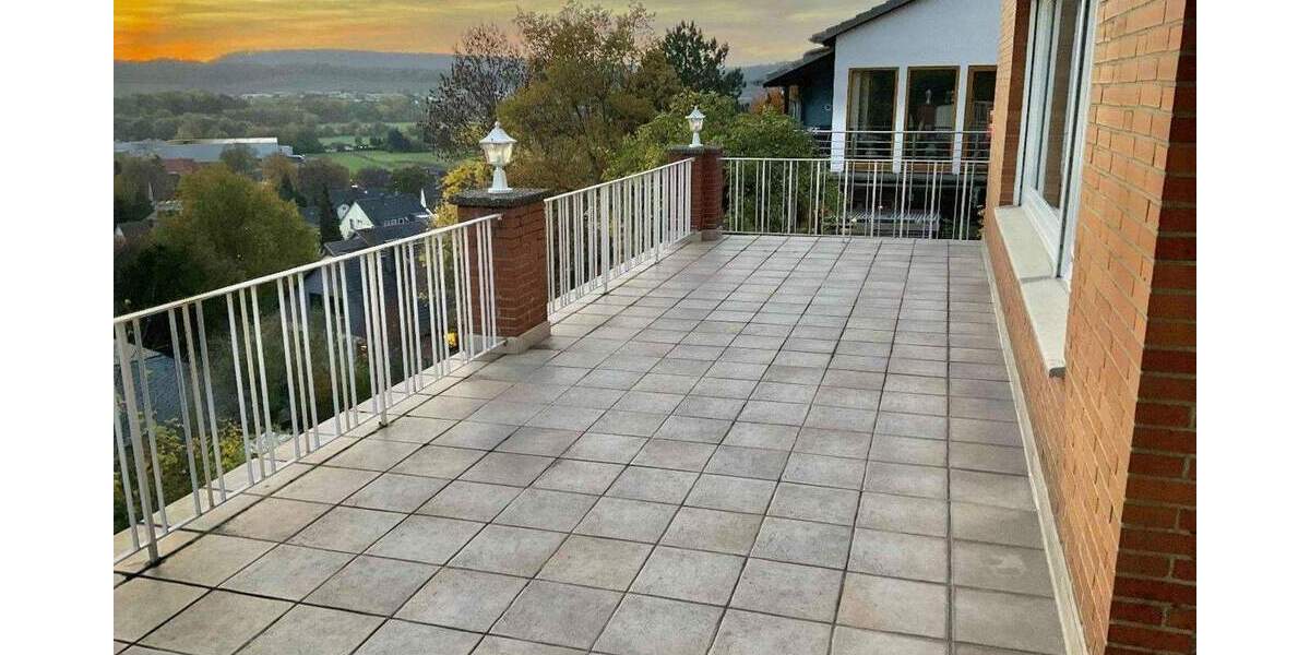 Etagenwohnung Alfeld - 3 Zimmer, 122 m&sup2;, 775&euro; | Angebot:25654261