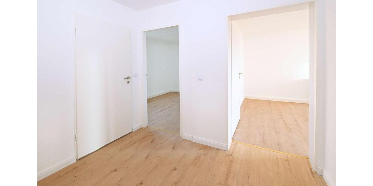 Etagenwohnung Brandenburg an der Havel - 1 Zimmer, 34 m&sup2;, 380&euro; | Angebot:24221123
