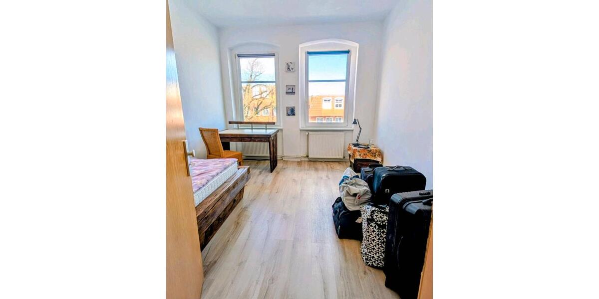 Etagenwohnung Pasewalk - 1 Zimmer, 15 m&sup2;, 250&euro; | Angebot:26476016