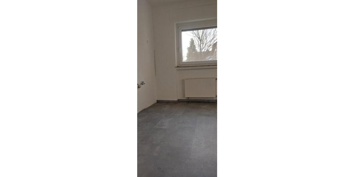 Erdgeschoßwohnung Bendorf - 3 Zimmer, 86 m&sup2;, 800&euro; | Angebot:25026300