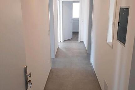 Wohnung Massenbachhausen - 4 Zimmer, 85 m&sup2;, 930&euro; | Angebot:26619565