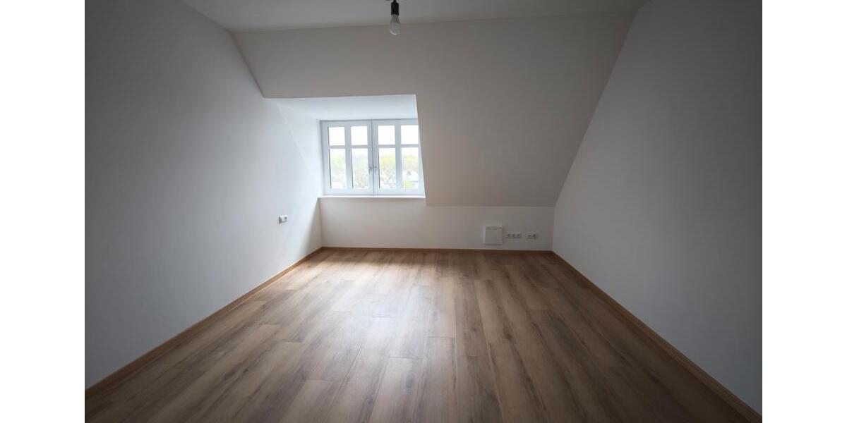 Dachgeschoßwohnung Donauwörth - 2 Zimmer, 63 m&sup2;, 567&euro; | Angebot:26252390