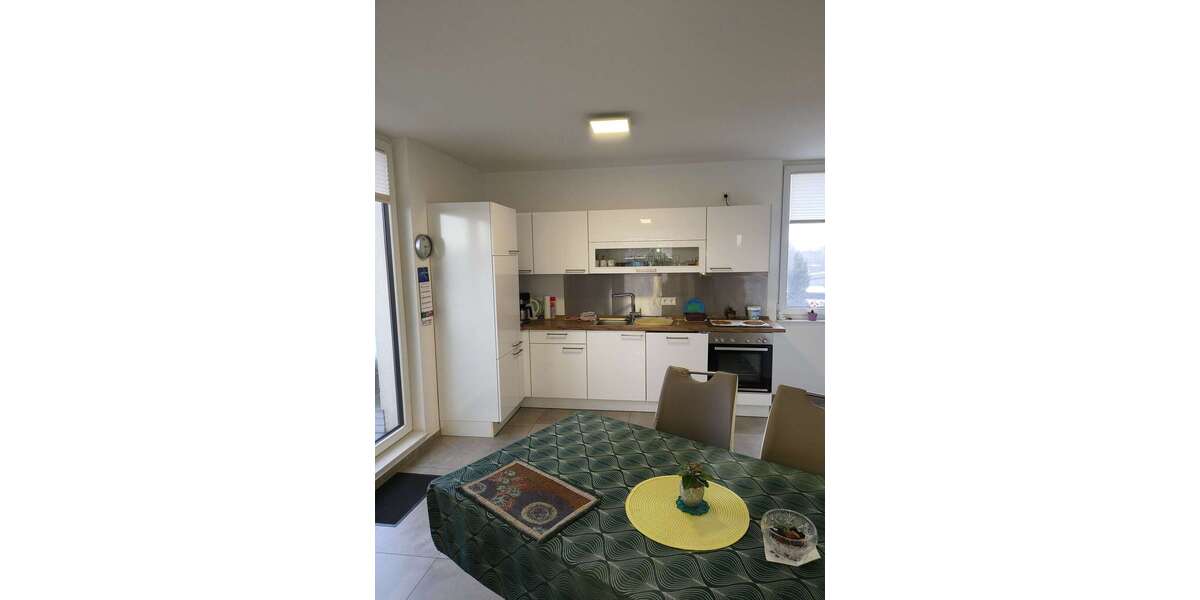 Etagenwohnung Celle Neustadt/Heese - 3 Zimmer, 98 m&sup2;, 880&euro; | Angebot:25378845