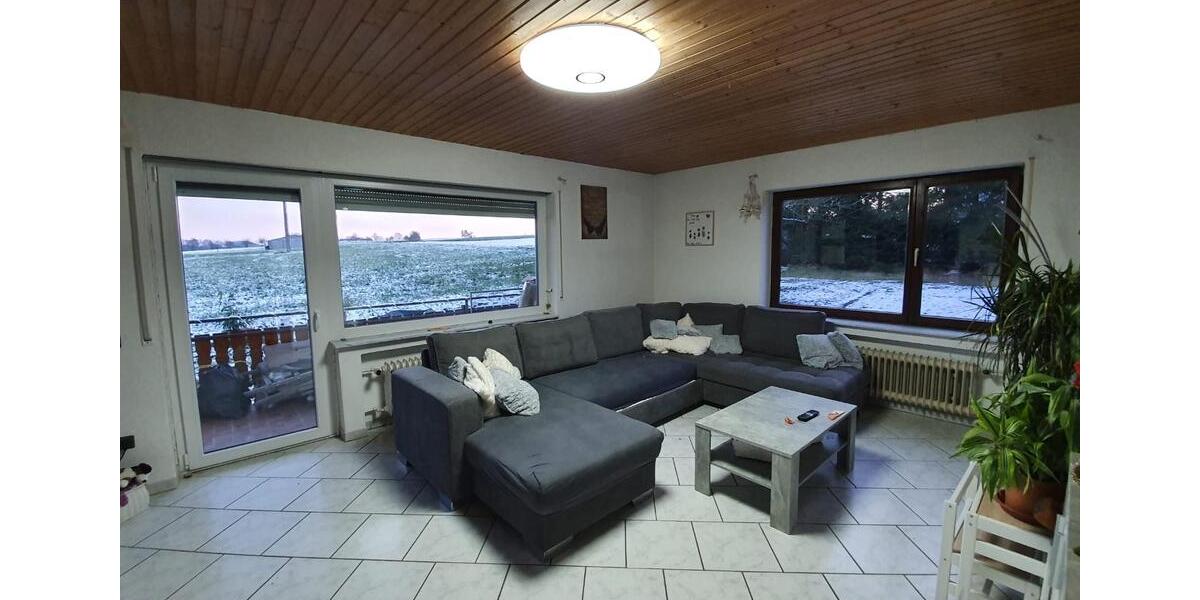 Erdgeschoßwohnung Roggenburg - 4 Zimmer, 110 m&sup2;, 1.220&euro; | Angebot:24851061