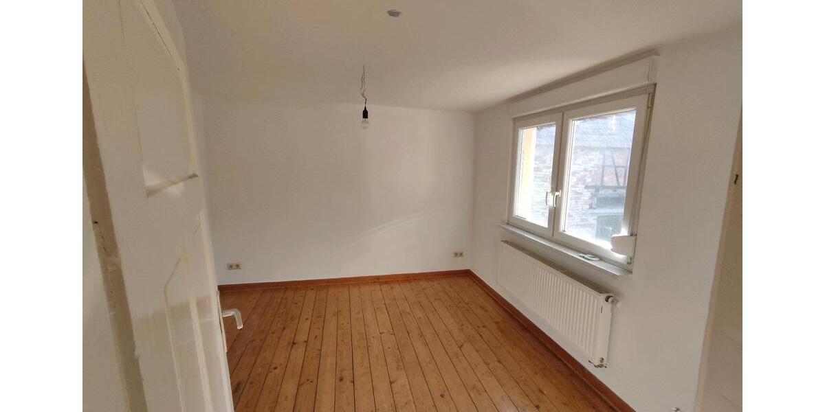 Einfamilienhaus Waibstadt - 4 Zimmer, 120 m&sup2;, 1.080&euro; | Angebot:26019661