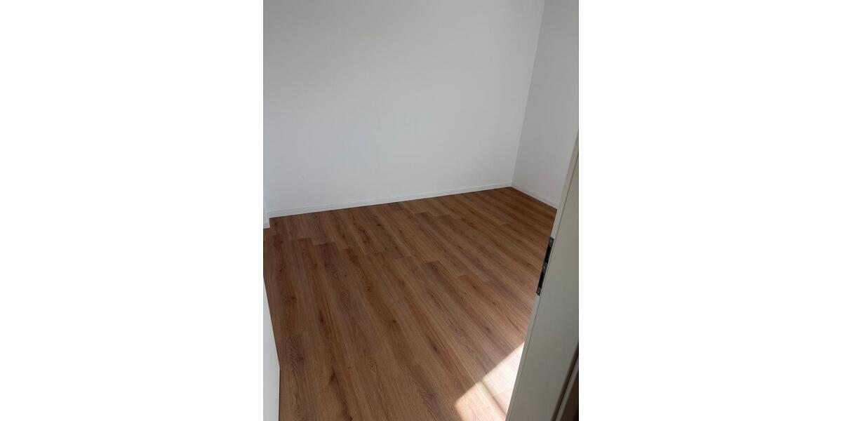 Erdgeschoßwohnung Sollstedt - 3 Zimmer, 75 m&sup2;, 773&euro; | Angebot:25432788