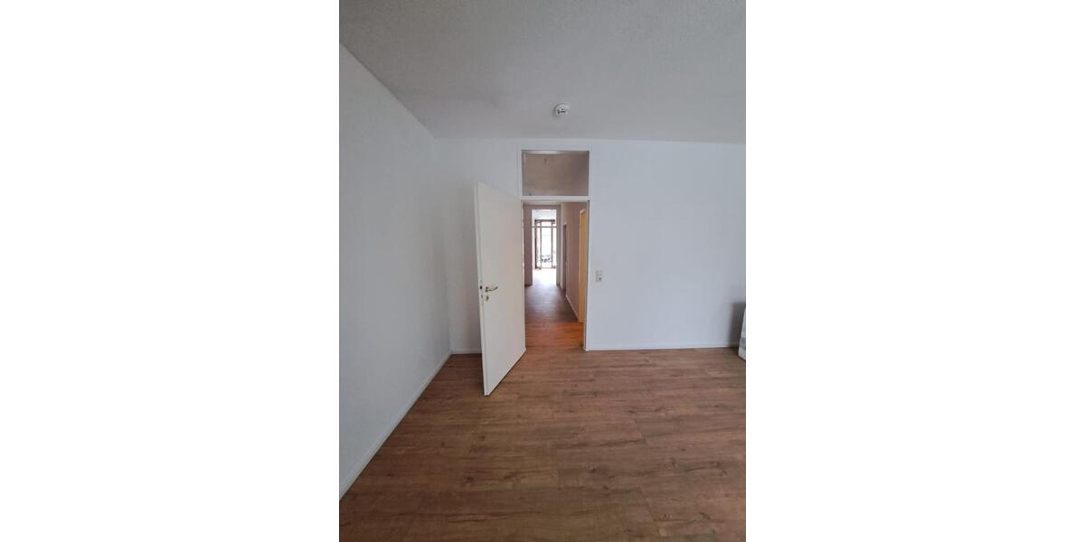 Erdgeschoßwohnung Schwerin Friedrichsthal - 2 Zimmer, 61 m&sup2;, 640&euro; | Angebot:24977637