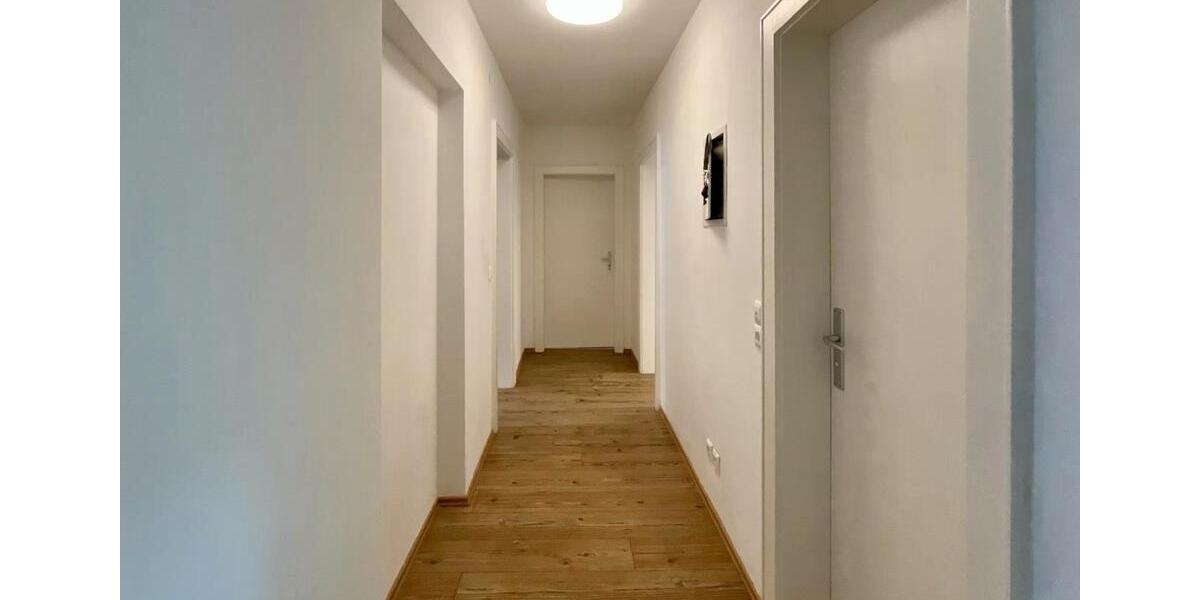 Erdgeschoßwohnung Schierling - 3 Zimmer, 72 m&sup2;, 720&euro; | Angebot:26311450