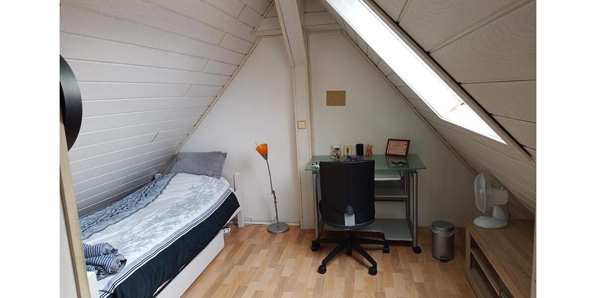 Traumhafte Maisonette-Wohnung in Top-Lage – Bezugsfrei ab 01.04.! 3 zimmer