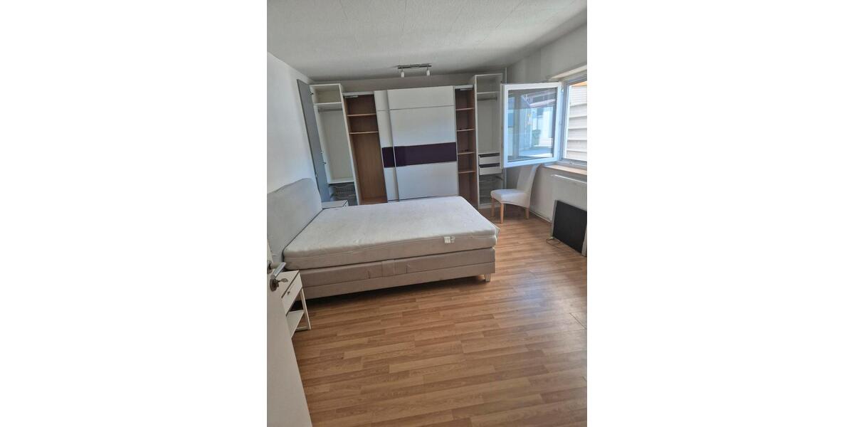 Etagenwohnung Konstanz Konstanz-Fürstenberg - 1 Zimmer, 20 m&sup2;, 600&euro; | Angebot:26644347