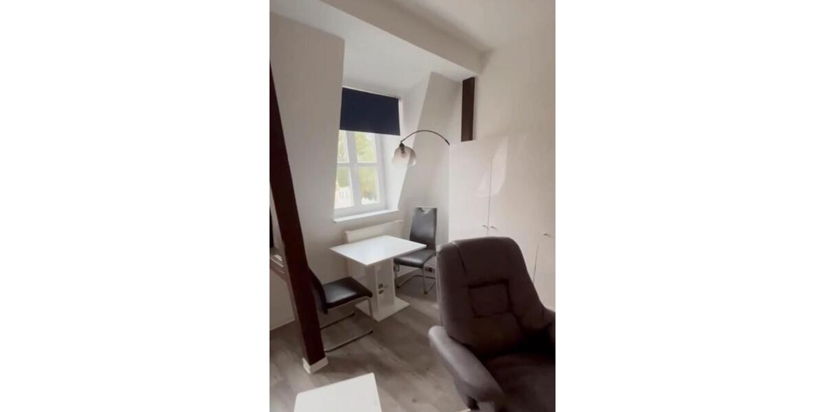 Dachgeschoßwohnung Eisenhüttenstadt - 1 Zimmer, 30 m&sup2;, 425&euro; | Angebot:24896341