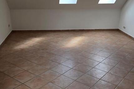 Wohnung Stralsund - 1 Zimmer, 35 m&sup2;, 330&euro; | Angebot:25255852