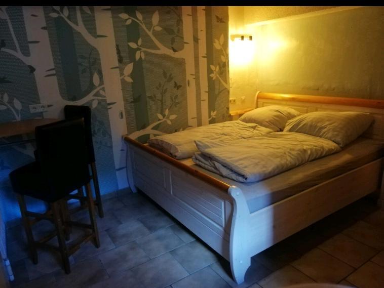 Wohnen auf Zeit Polle - 1 Zimmer, 16 m&sup2;, 20&euro; | Angebot:18306886