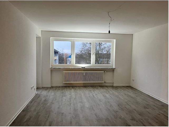 Etagenwohnung Baunatal Altenbauna - 3 Zimmer, 74 m&sup2;, 590&euro; | Angebot:25070533