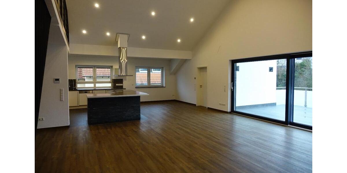 Maisonettenwohnung Bad Schönborn - 5 Zimmer, 172 m&sup2;, 2.100&euro; | Angebot:26278589