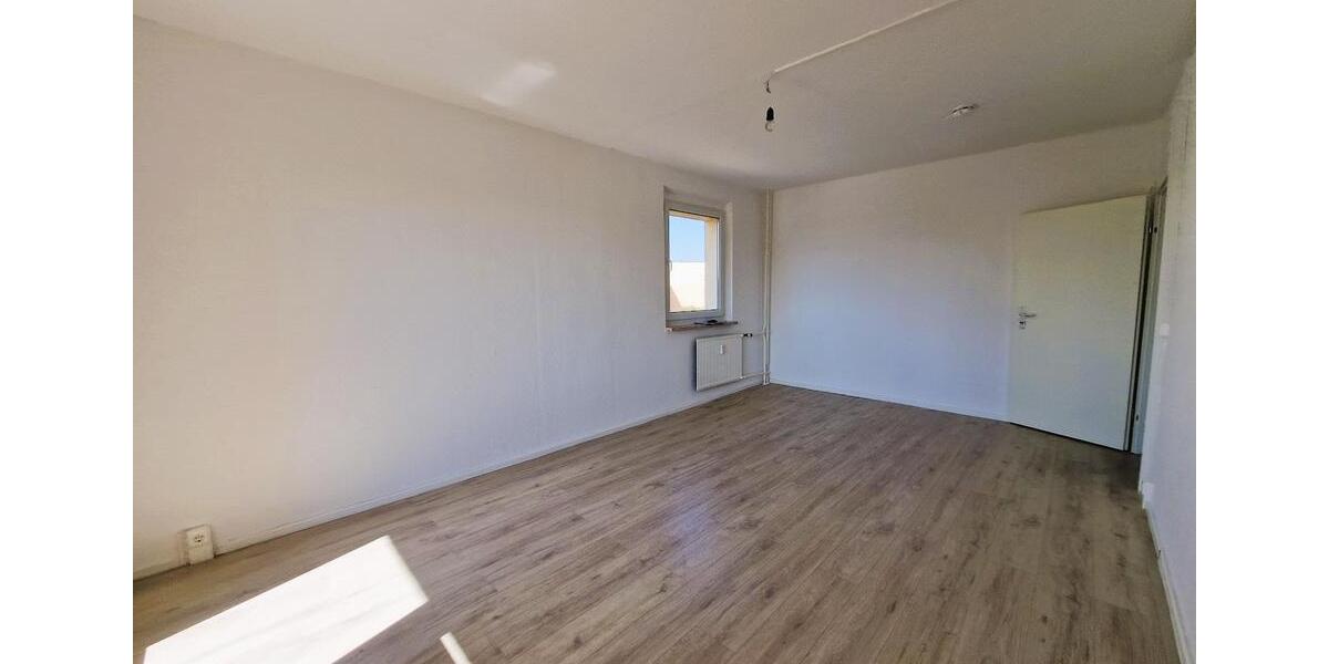 Etagenwohnung Zerbst (Anhalt) - 2 Zimmer, 50 m&sup2;, 255&euro; | Angebot:25645218