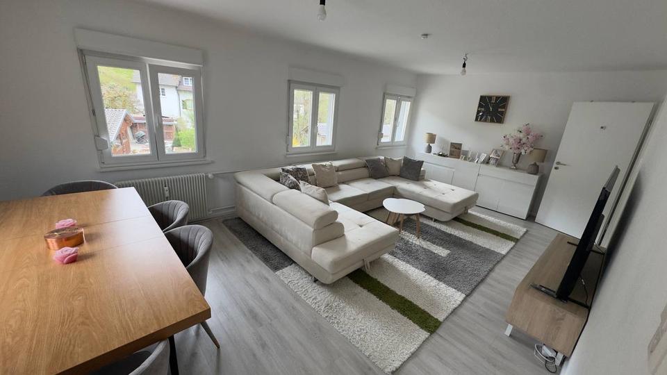 Etagenwohnung Kleines Wiesental - 1 Zimmer, 75 m&sup2;, 950&euro; | Angebot:26322311
