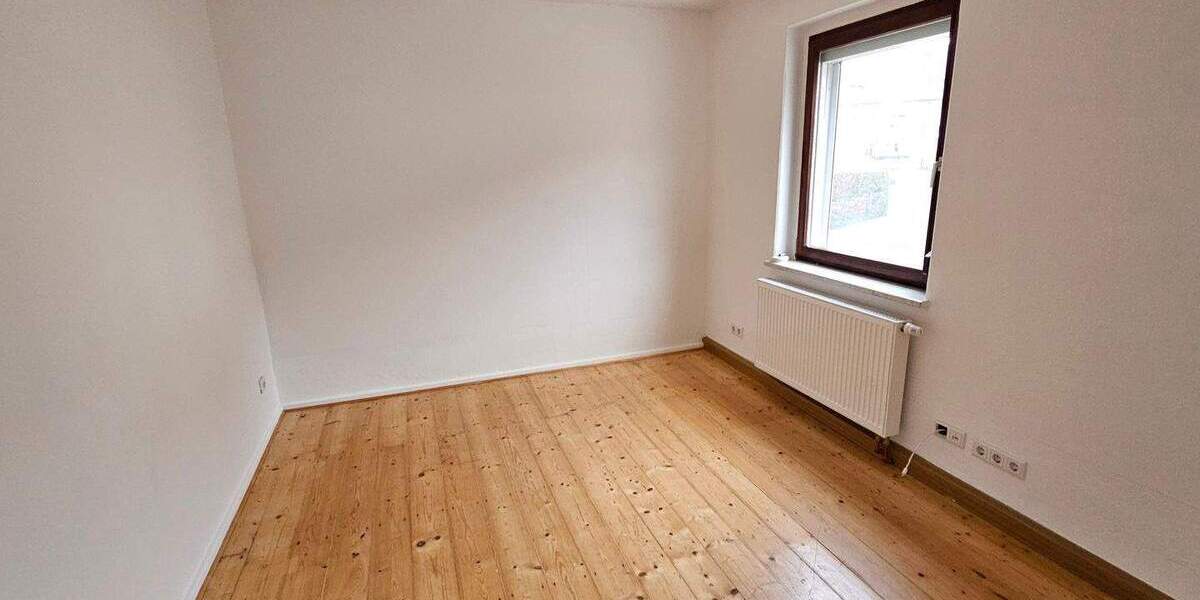 Etagenwohnung Coburg Cortendorf - 3 Zimmer, 65 m&sup2;, 560&euro; | Angebot:26162332