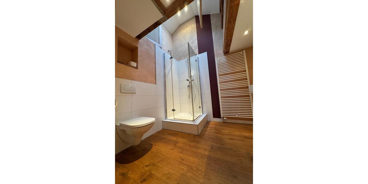 Dachgeschoßwohnung Duderstadt - 3 Zimmer, 130 m&sup2;, 750&euro; | Angebot:24102202