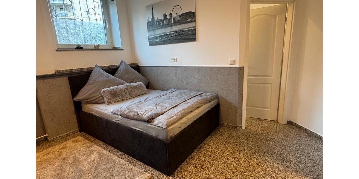 Wohnen auf Zeit Düsseldorf Stadtbezirk 2 - 1 Zimmer, 35 m&sup2;, 1.200&euro; | Angebot:24868337