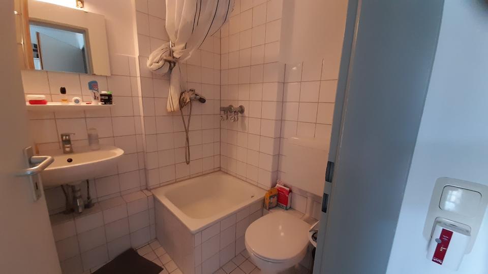 Etagenwohnung Kiel Ravensberg - 1 Zimmer, 31 m&sup2;, 357&euro; | Angebot:26006214