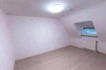 Dachgeschoßwohnung Völklingen - 4 Zimmer, 70 m&sup2;, 600&euro; | Angebot:26635845