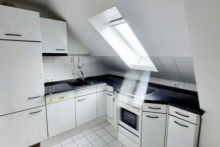 Exklusive Bezugsfreie 2-Zimmer Dachgeschoss Appartement 2 zimmer