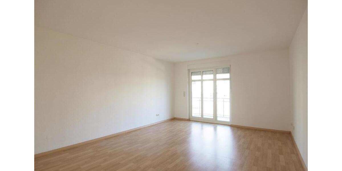 Etagenwohnung Frankenberg (Sachsen) - 4 Zimmer, 86 m&sup2;, 567&euro; | Angebot:26560820