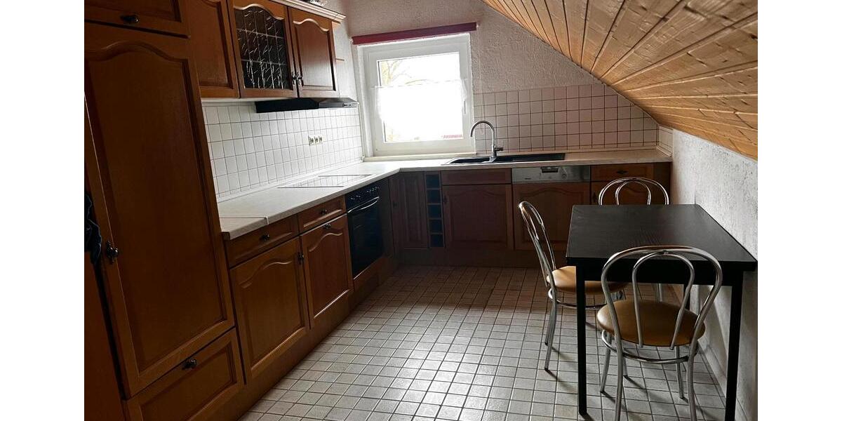 Dachgeschoßwohnung Bächingen an der Brenz - 2 Zimmer, 80 m&sup2;, 1.000&euro; | Angebot:24838625