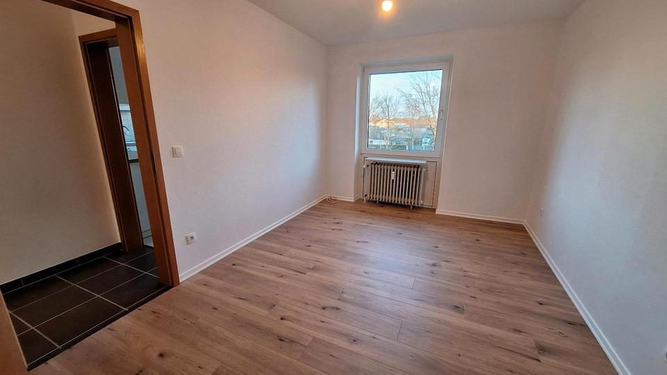Etagenwohnung Eutin - 3 Zimmer, 72 m&sup2;, 700&euro; | Angebot:25415910
