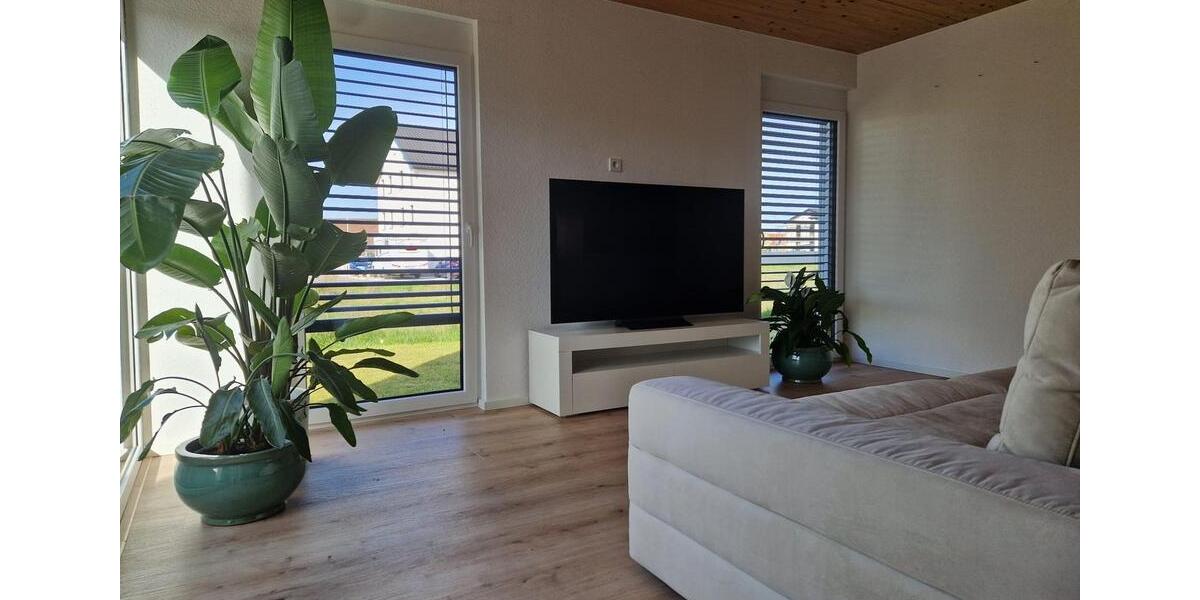 Erdgeschoßwohnung Hambrücken - 3 Zimmer, 118 m&sup2;, 1.370&euro; | Angebot:26048165