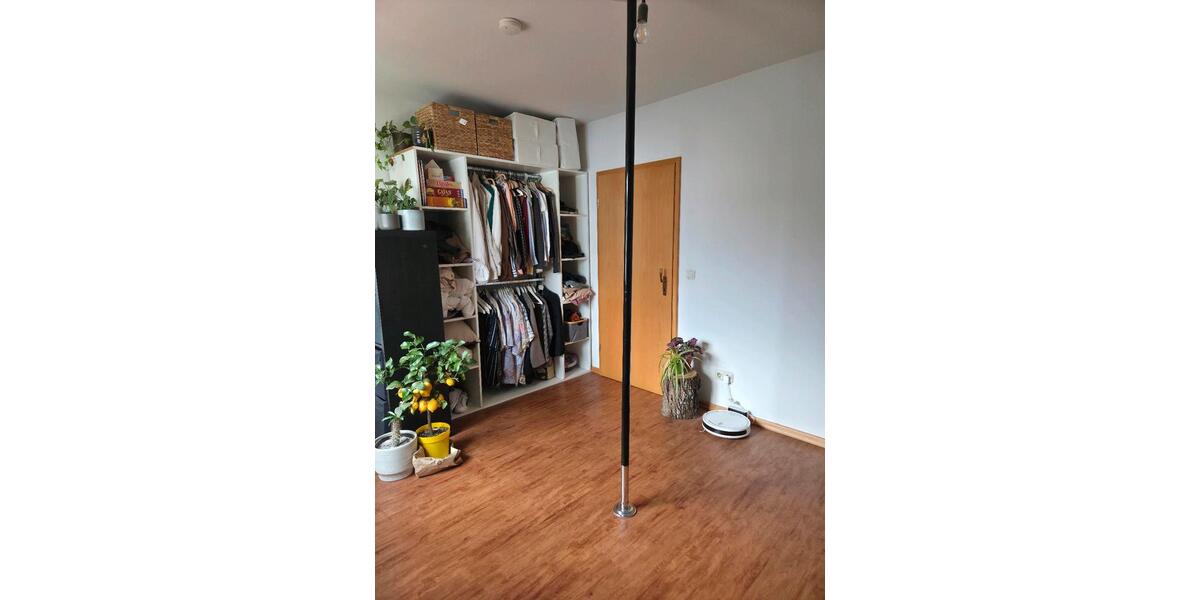 Etagenwohnung Gerbrunn - 3 Zimmer, 74 m&sup2;, 1.200&euro; | Angebot:25964207