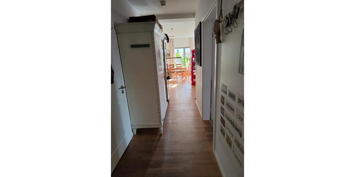 Etagenwohnung Schwerin Gartenstadt - 3 Zimmer, 96 m&sup2;, 1.485&euro; | Angebot:25856695