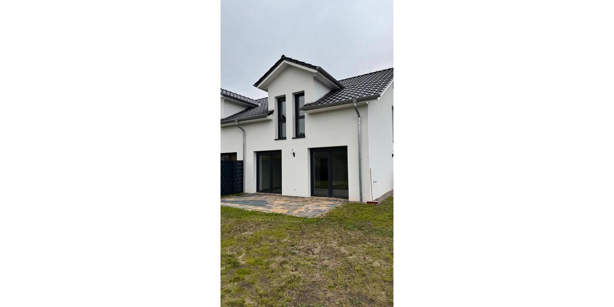 Doppelhaushälfte Celle Bostel - 4 Zimmer, 1 m&sup2;, 1.350&euro; | Angebot:24670363