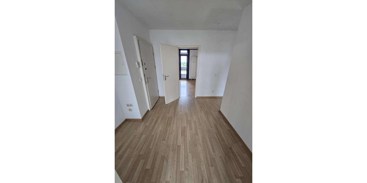 Etagenwohnung Köln Lindenthal - 3 Zimmer, 75 m&sup2;, 1.100&euro; | Angebot:26563521