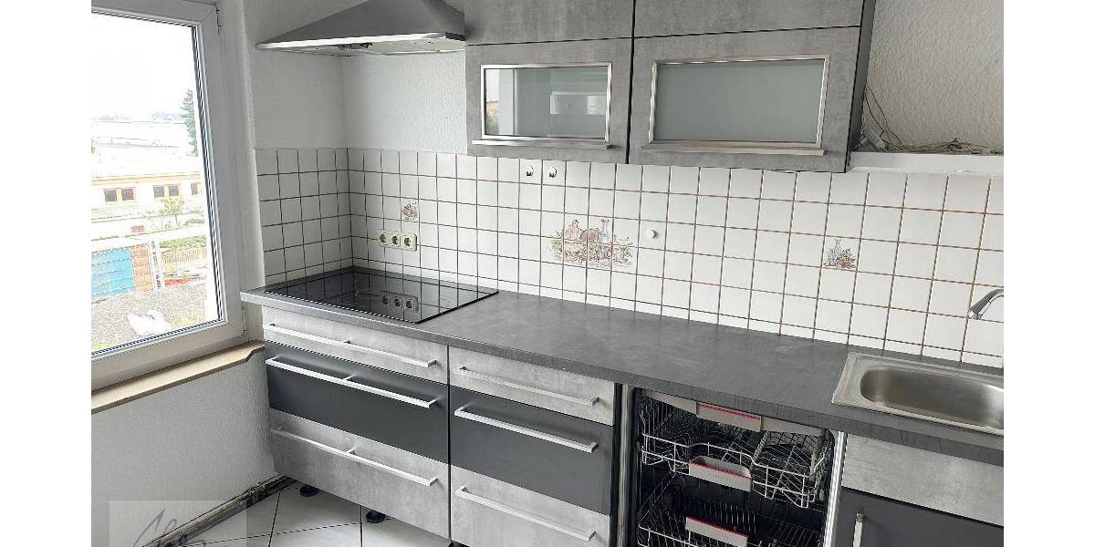 Etagenwohnung Riesa Gröba - 6 Zimmer, 127 m&sup2;, 950&euro; | Angebot:26556321