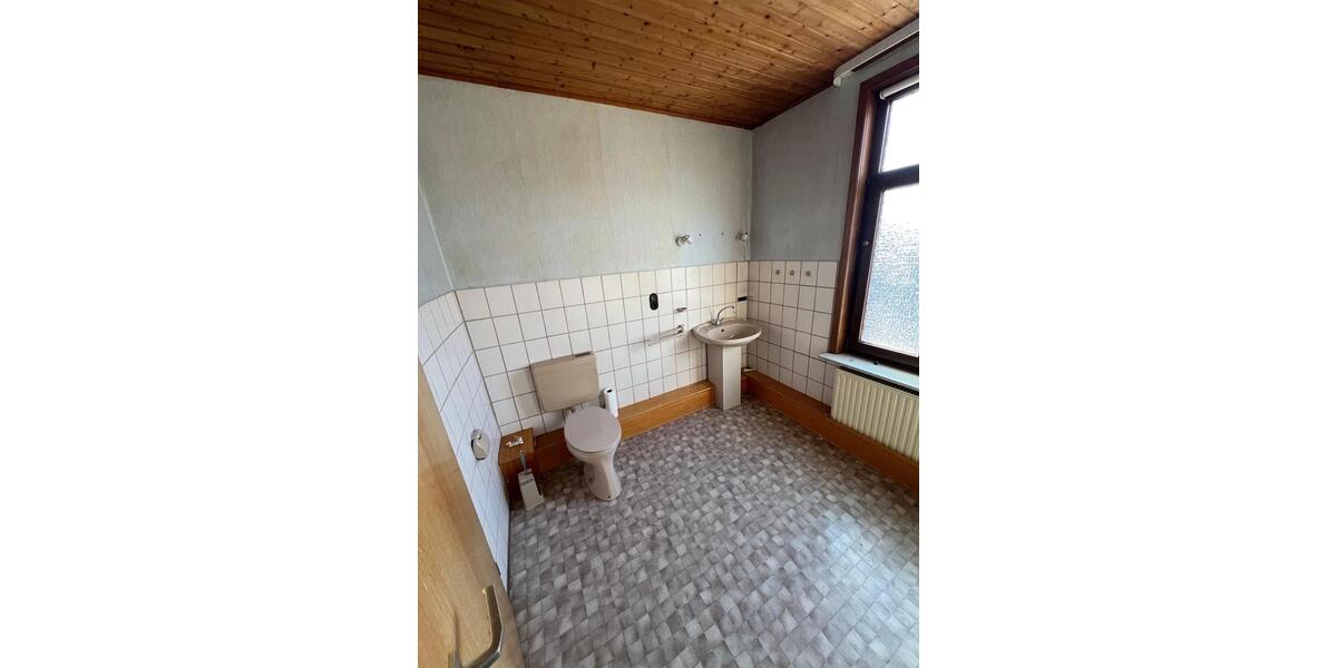 Etagenwohnung Braunschweig - 3 Zimmer, 76 m&sup2;, 750&euro; | Angebot:26249629