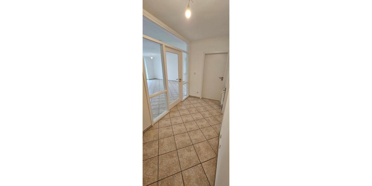 Erdgeschoßwohnung Stapel - 2.5 Zimmer, 67 m&sup2;, 750&euro; | Angebot:24653263