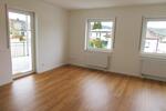 Hochparterre Hetzerath - 4 Zimmer, 104 m&sup2;, 1.050&euro; | Angebot:26625014