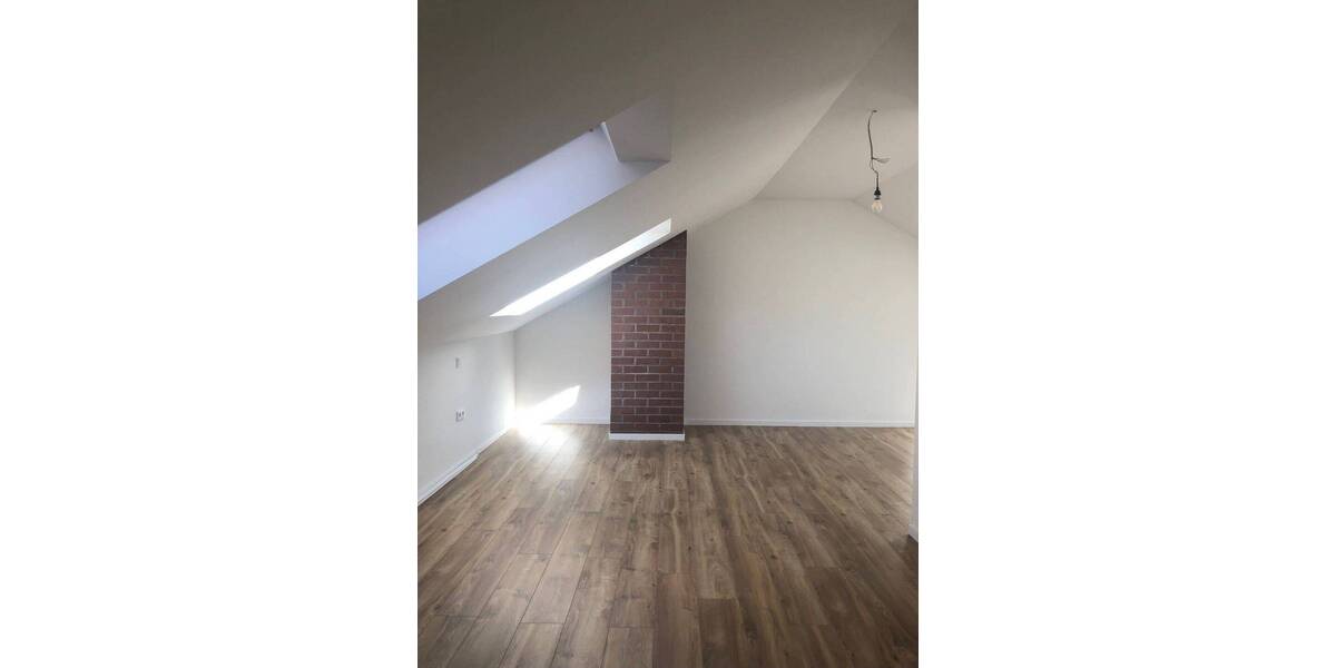 Doppelhaushälfte Schriesheim - 5 Zimmer, 197 m&sup2;, 2.300&euro; | Angebot:26066584