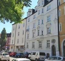 Zentral gelegene 2-Zi.-Maisonette-Wohnung in einem denkmalgeschützen Altbau zu verm. 2 zimmer