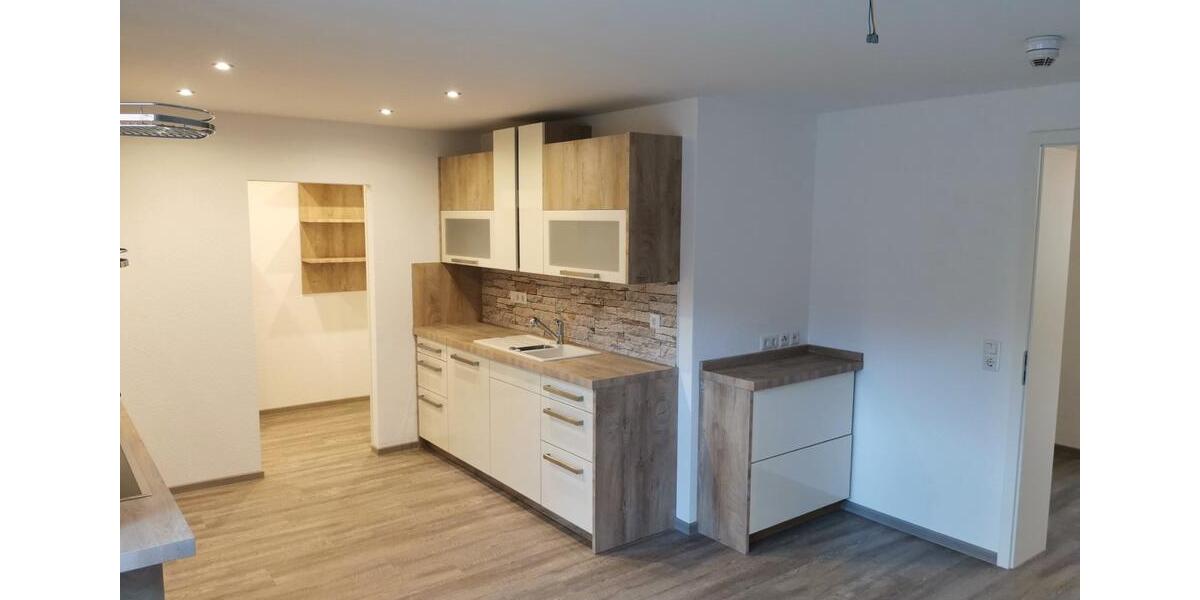 Etagenwohnung Halberstadt - 4 Zimmer, 125 m&sup2;, 1.165&euro; | Angebot:26165223