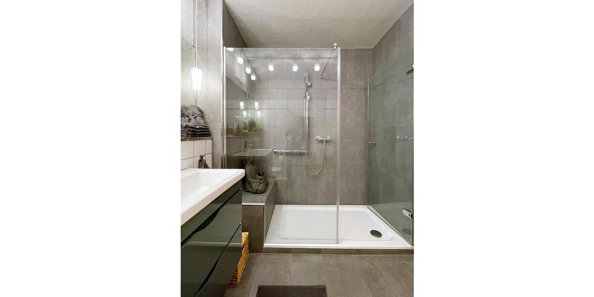 Wohnen auf Zeit Wedel - 1.5 Zimmer, 47 m&sup2;, 1.390&euro; | Angebot:25636457