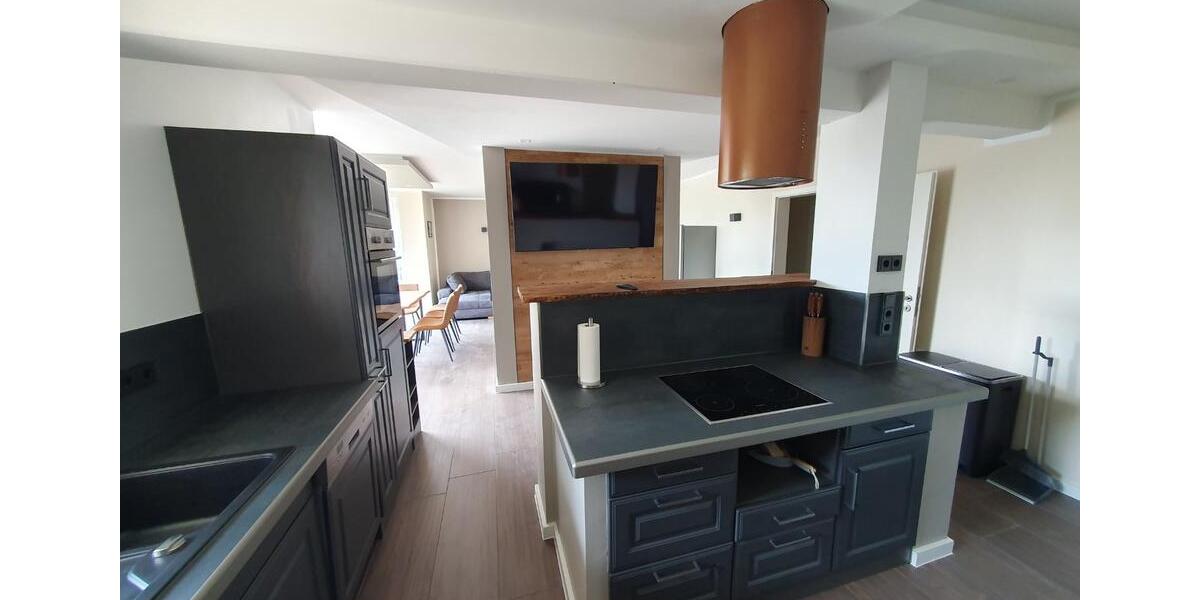 Wohnen auf Zeit Schwerin Friedrichsthal - 5 Zimmer, 185 m&sup2;, 40&euro; | Angebot:14040298