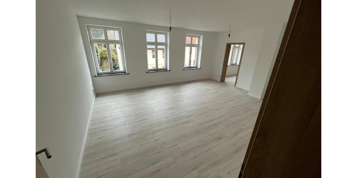 Schöne vollsanierte Altbauwohnung in Zschopau 4 zimmer