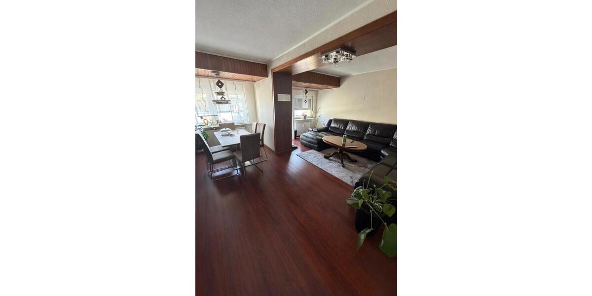 Etagenwohnung Hamm Herringen - 4 Zimmer, 130 m&sup2;, 1.195&euro; | Angebot:26051269