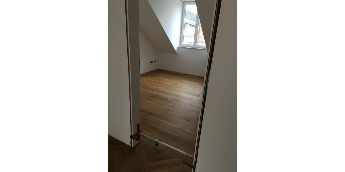 Dachgeschoßwohnung Coesfeld - 3 Zimmer, 100 m&sup2;, 1.570&euro; | Angebot:25023230