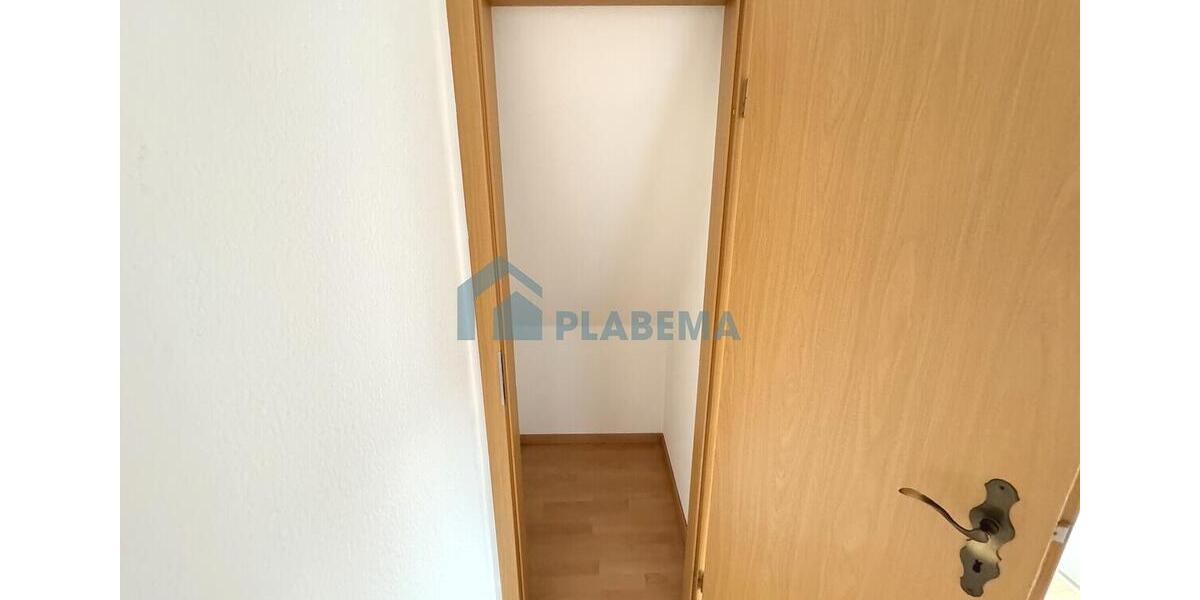 Dachgeschoßwohnung Parchim - 4 Zimmer, 85 m&sup2;, 977&euro; | Angebot:23216848