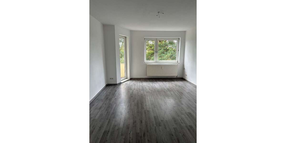 Etagenwohnung Salzgitter Lebenstedt - 4 Zimmer, 75 m&sup2;, 445&euro; | Angebot:27230533