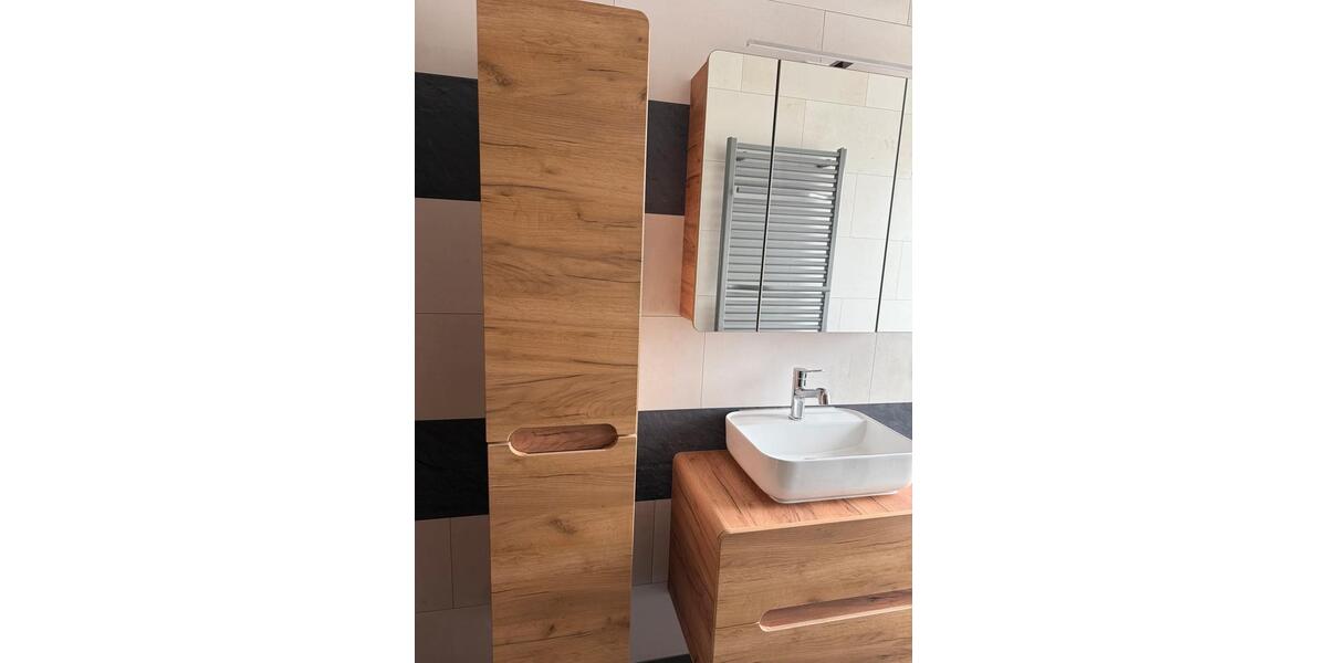 Etagenwohnung Wehretal - 4 Zimmer, 93 m&sup2;, 900&euro; | Angebot:26444440